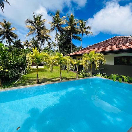 Jaya Villa Хіккадува Екстер'єр фото
