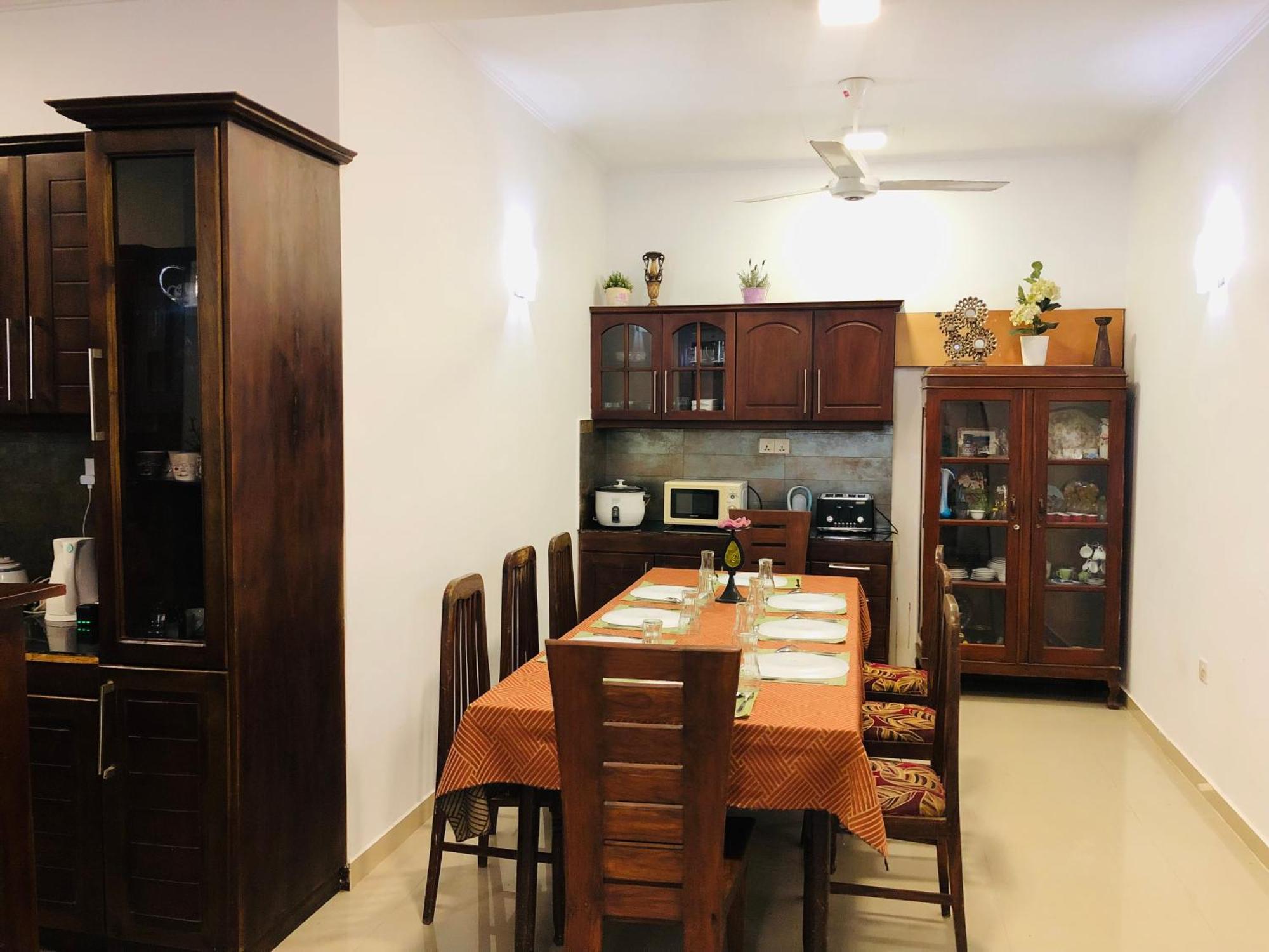 Jaya Villa Хіккадува Екстер'єр фото